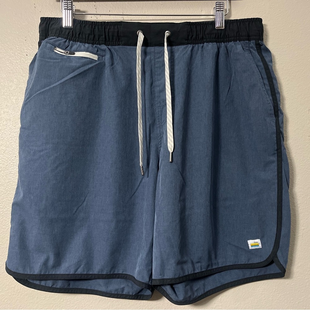 VUORI Banks Shorts Blue 7” Performance V Cycled 4-Way Stretch Mens L/XL - Picture 2 of 8